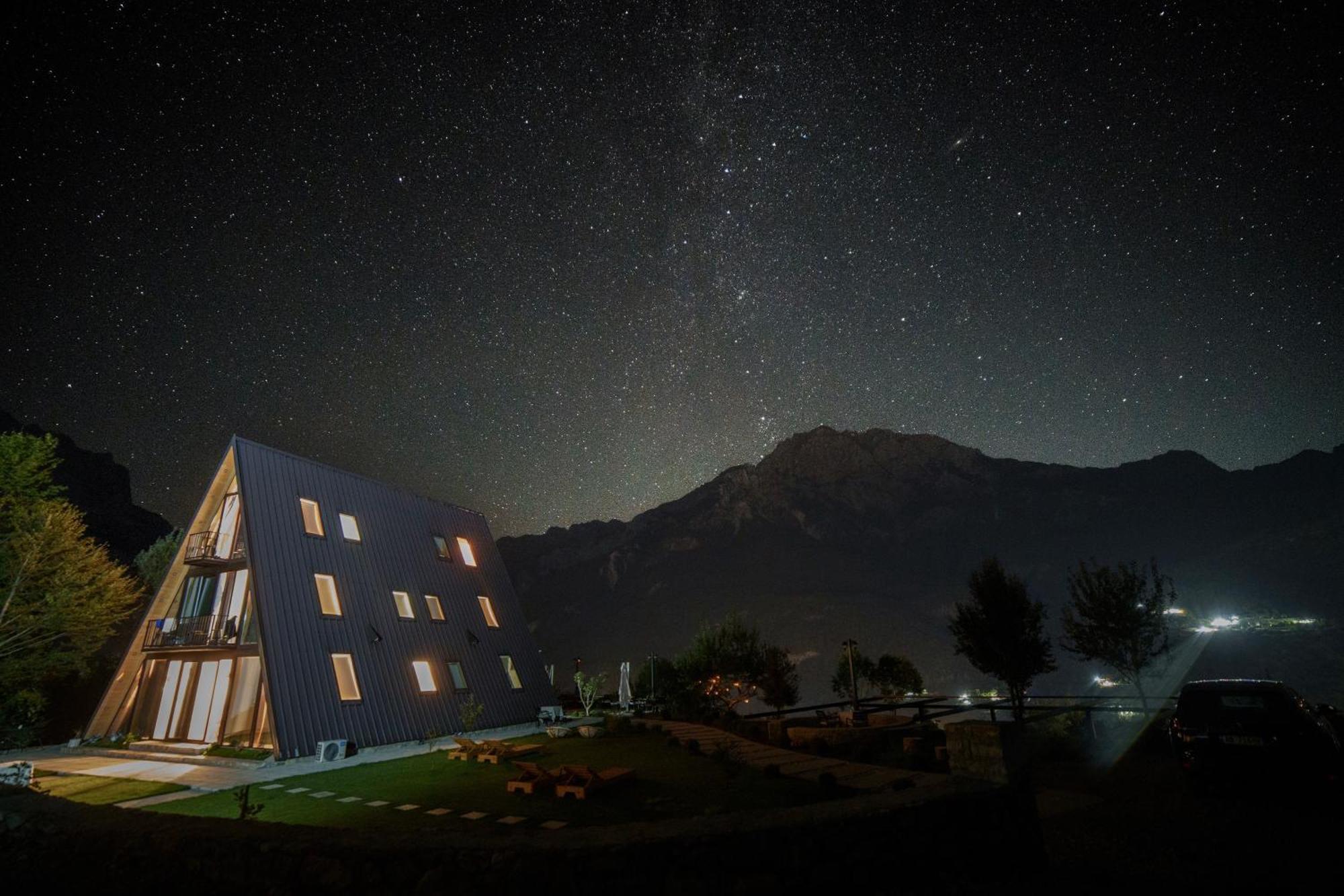 Vidis Boutique Hotel *
